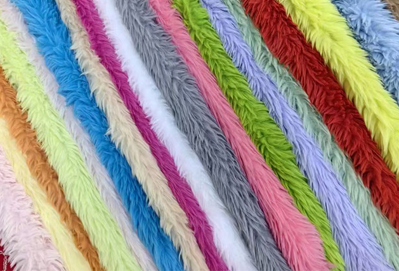 Tissu en peluche toscan durable, 380 g/m², 160 cm, adapté aux chapeaux/vêtements.