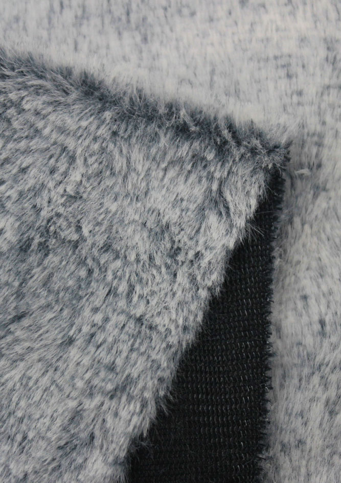 Tissu en fausse fourrure