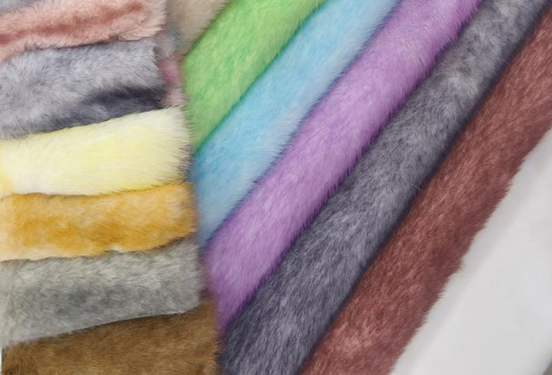 Tissu épais en fourrure de vison arc-en-ciel, imitation fourrure de renard, épais, 700g, 165cm, adapté aux manteaux/poupées/couvertures de maison Tissu épais en fourrure de vison arc-en-ciel, imitation fourrure de renard, épais, 700g, 165cm, adapté aux manteaux/poupées/couvertures de maison