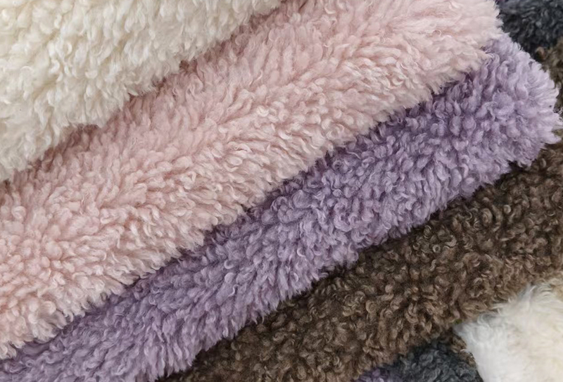Tissu cachemire Cara 800 mg/m² 165 cm adapté aux poupées/coussins