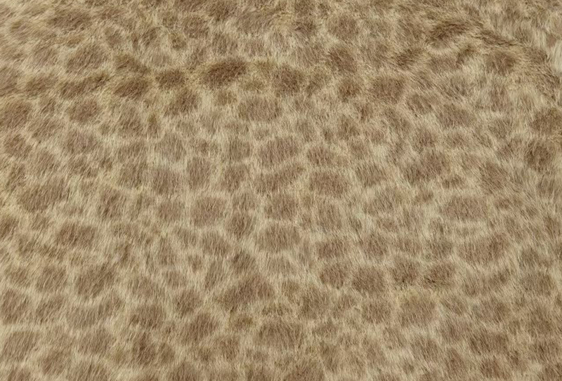 Petit tissu en peluche léopard imprimé vison doré, 700mg x 170cm, adapté aux sacs/vêtements Petit tissu en peluche léopard imprimé vison doré, 700mg x 170cm, adapté aux sacs/vêtements