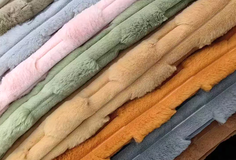 Tissu en peluche 3D en bambou porte-bonheur 400 g/m² x 190 cm.